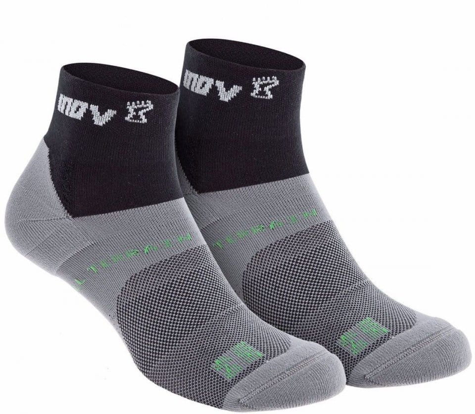 Dva páry běžeckých ponožek Inov-8 All Terrain Mid