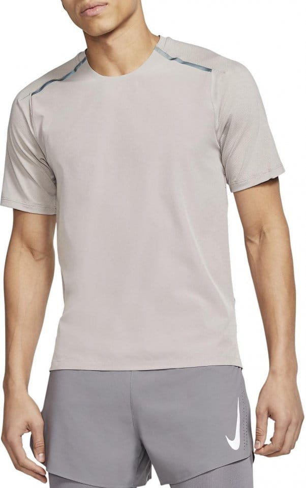Pánské běžecké tričko Nike Tech Pack