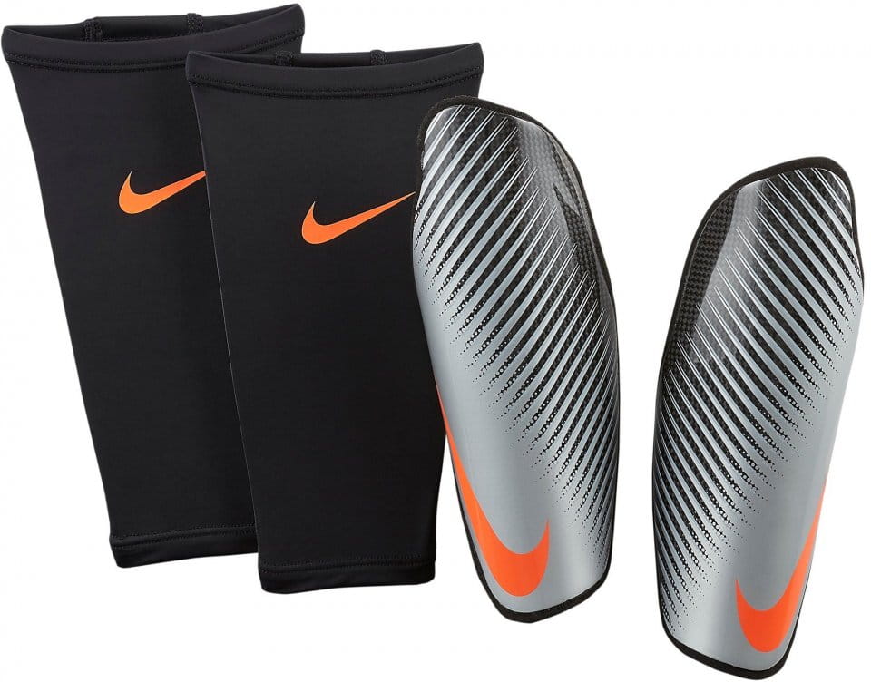 Fotbalové chrániče holení Nike Protegga Carbonite